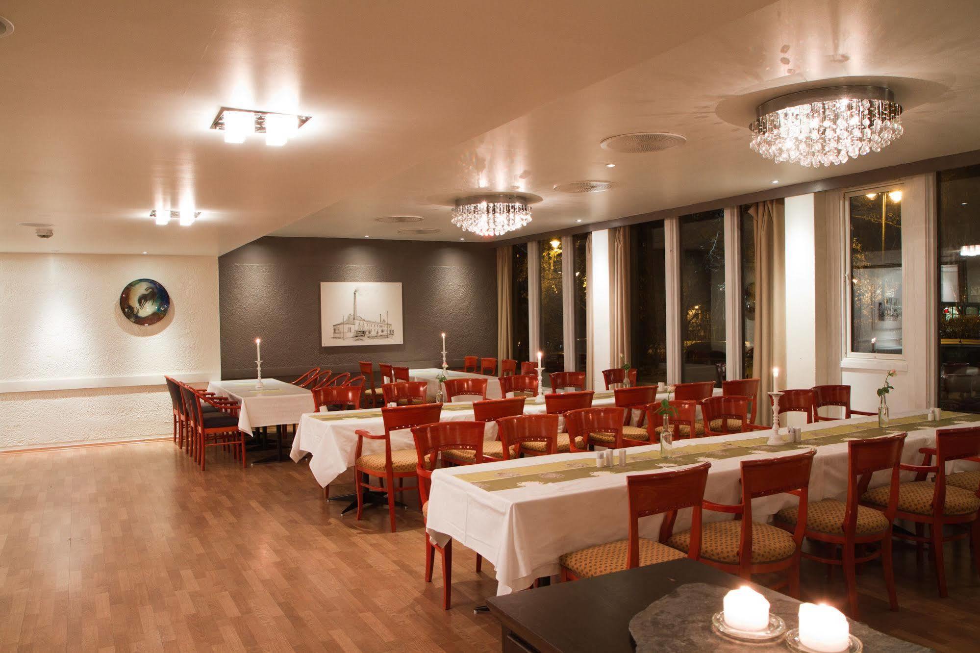 Thon Partner Hotel Backlund Levanger Bagian luar foto