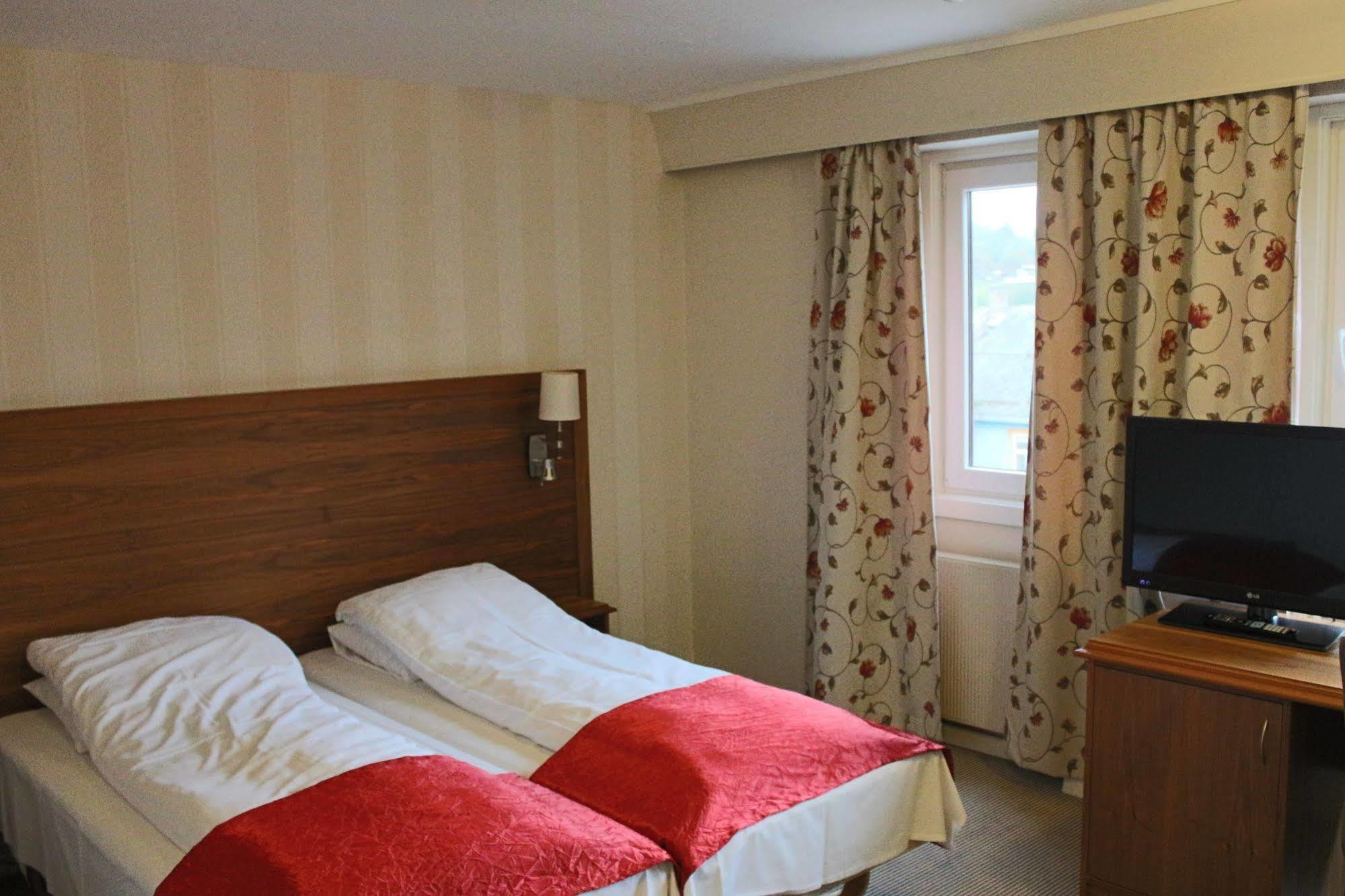 Thon Partner Hotel Backlund Levanger Bagian luar foto