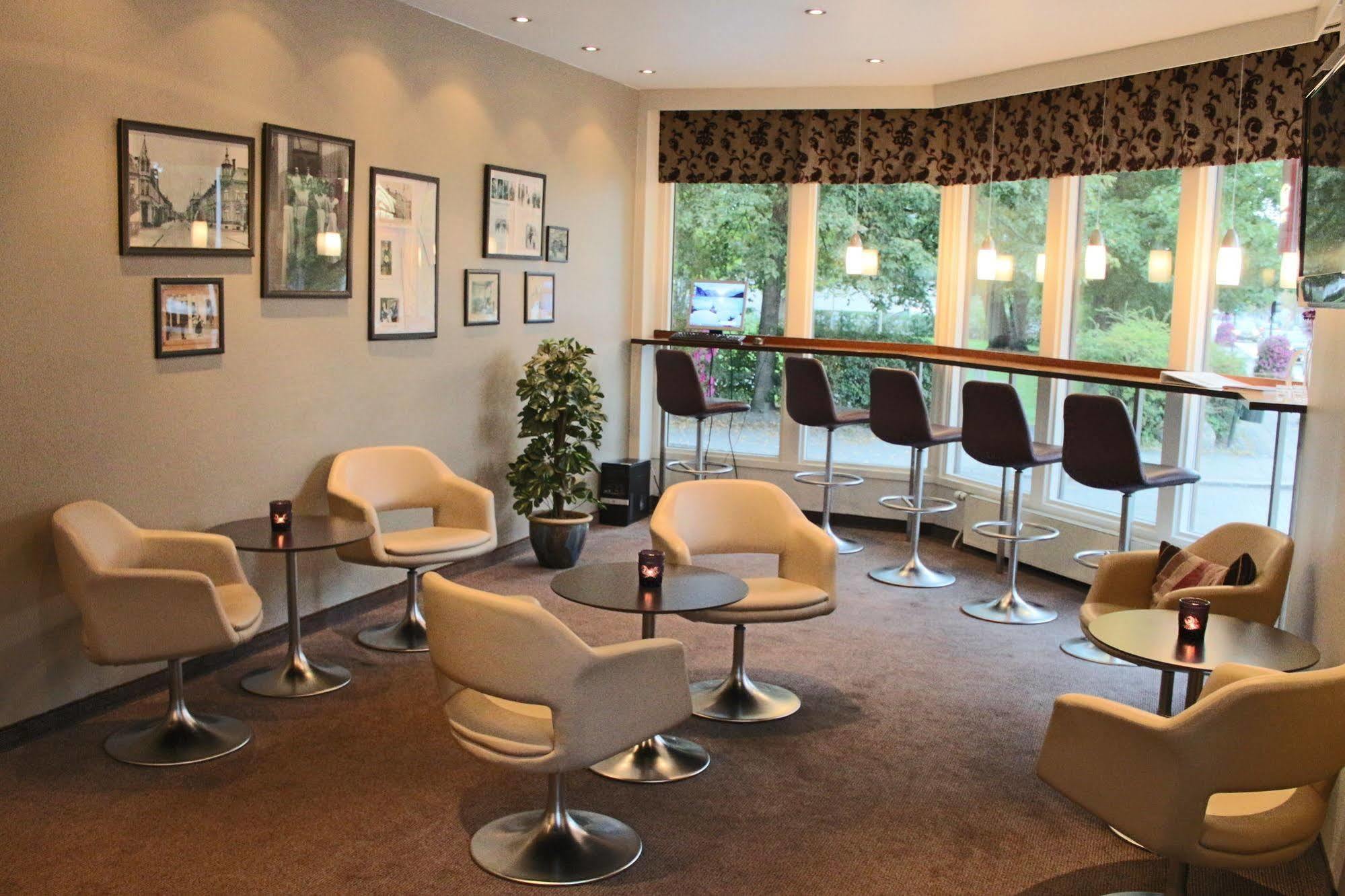 Thon Partner Hotel Backlund Levanger Bagian luar foto